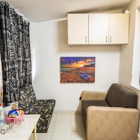 Pirotska Top Center - Small Private Flat * Burgas City